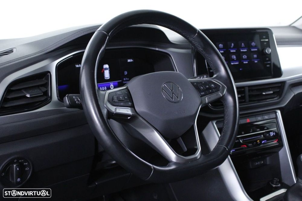 VW T-Roc 1.0 TSI Life - 23