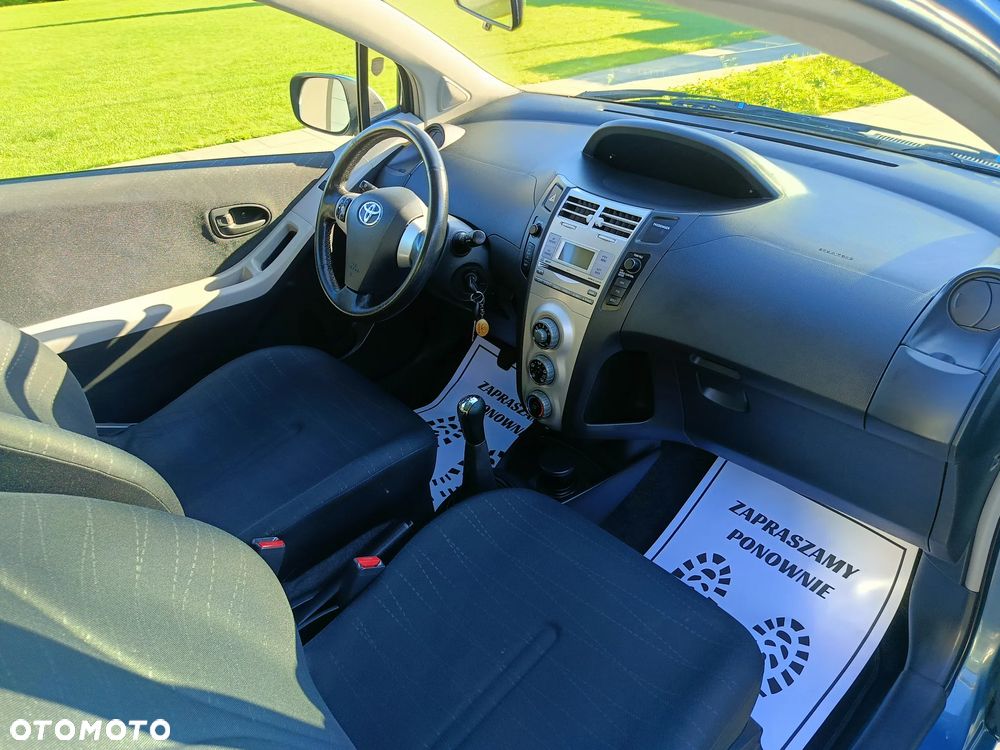 Toyota Yaris 1.3 VVT-i Cool - 18