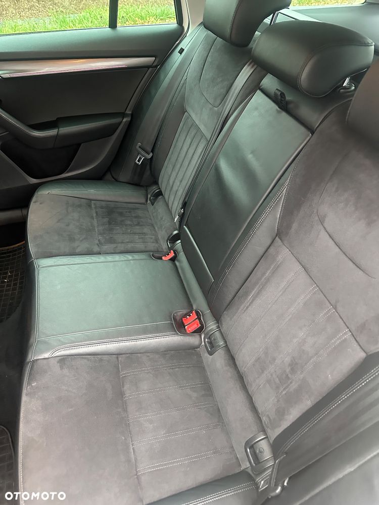 Skoda Octavia Combi 1.6 TDI DSG Ambition - 13