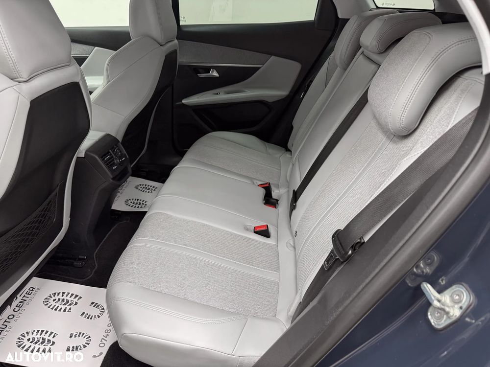 Peugeot 3008 PureTech 130 Stop & Start Allure - 19