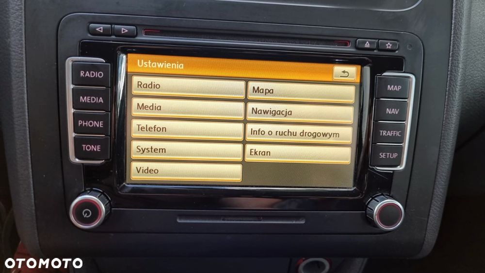 Volkswagen Touran 2.0 TDI Highline - 20