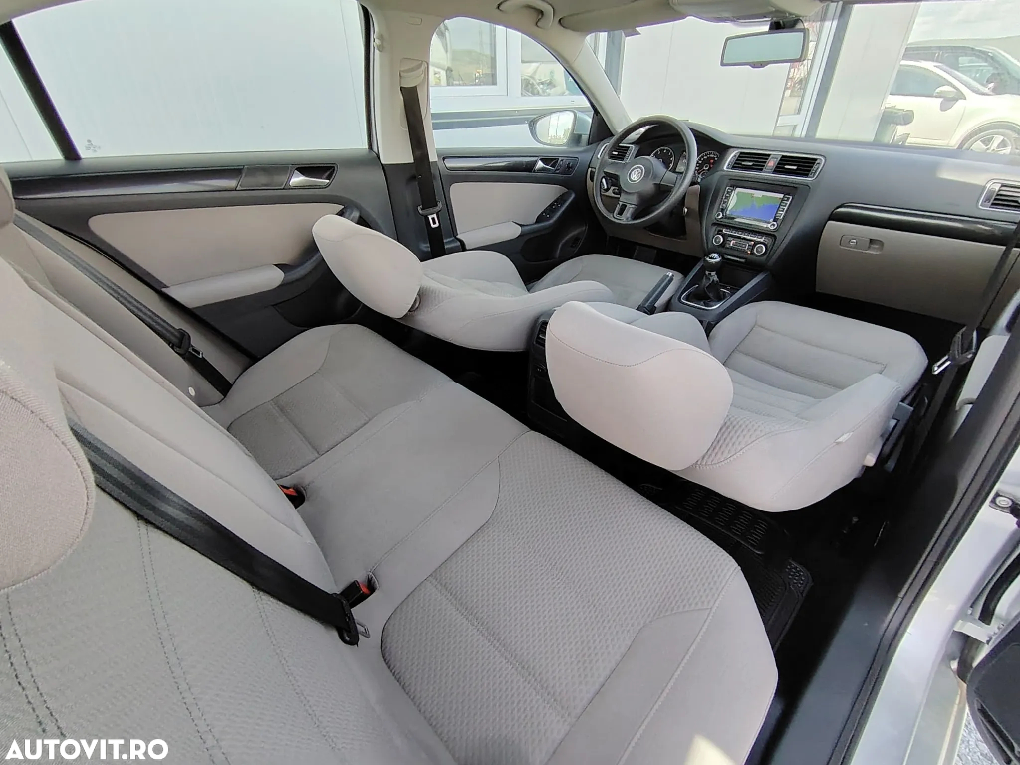Volkswagen Jetta 1.2 TSI Comfortline - 8