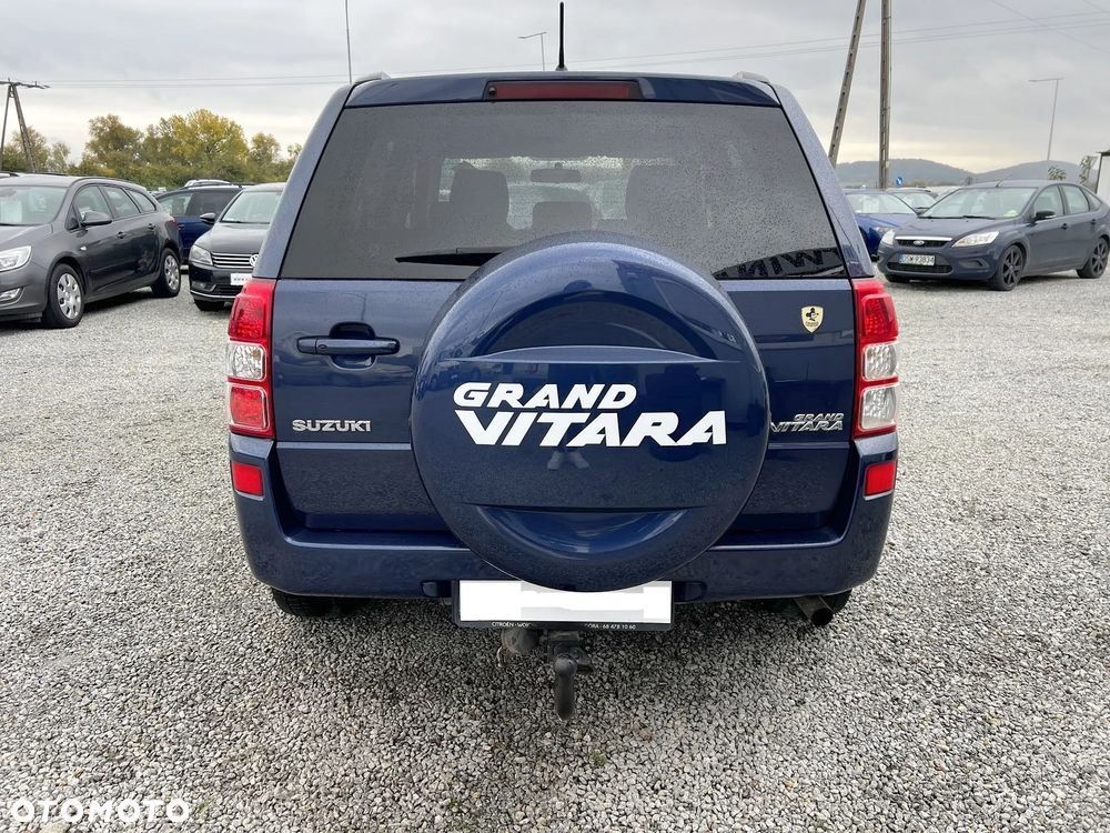 Suzuki Grand Vitara 2.0 - 5