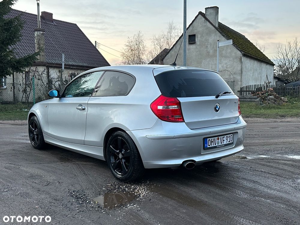 BMW Seria 1 - 10