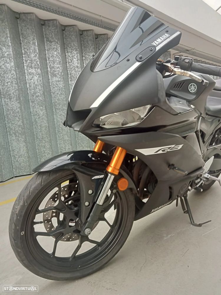 Yamaha YZF R3 - 32