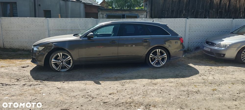 Audi A6 Avant - 10