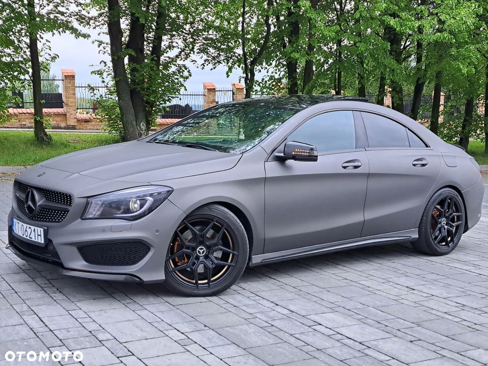 Mercedes-Benz CLA 220 CDI 7G-DCT AMG Line - 4