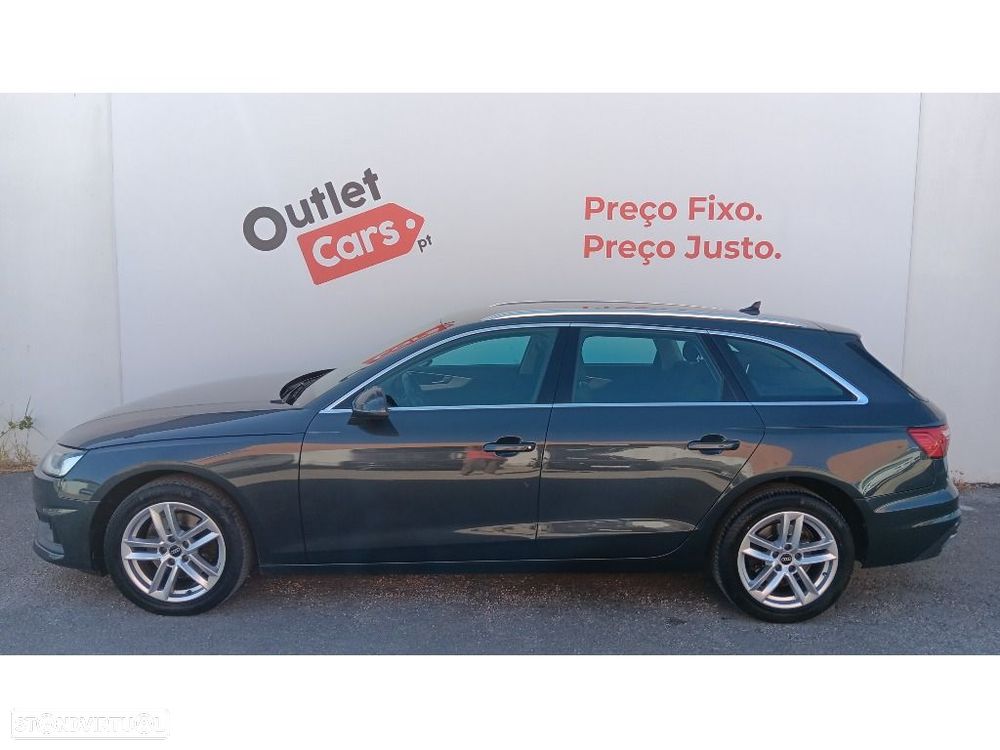 Audi A4 Avant 30 TDI Advanced S tronic - 2