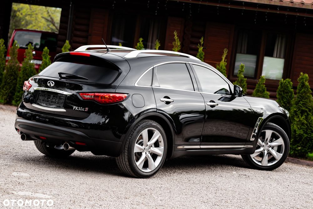 Infiniti FX FX30d AWD S - 11