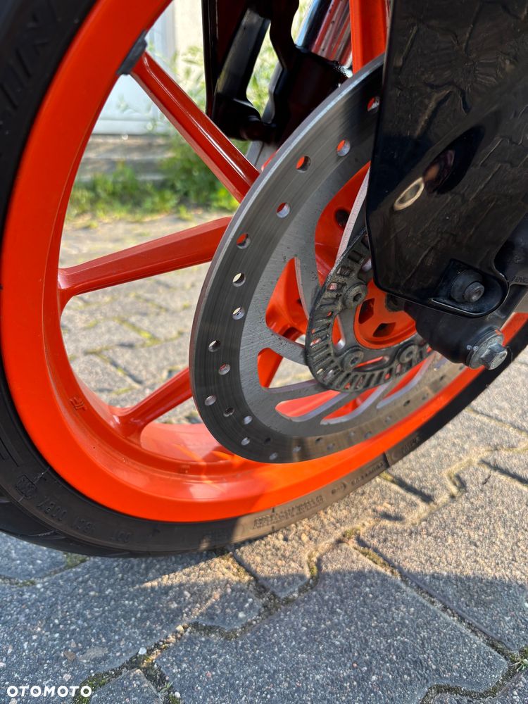 KTM RC 125 - 5
