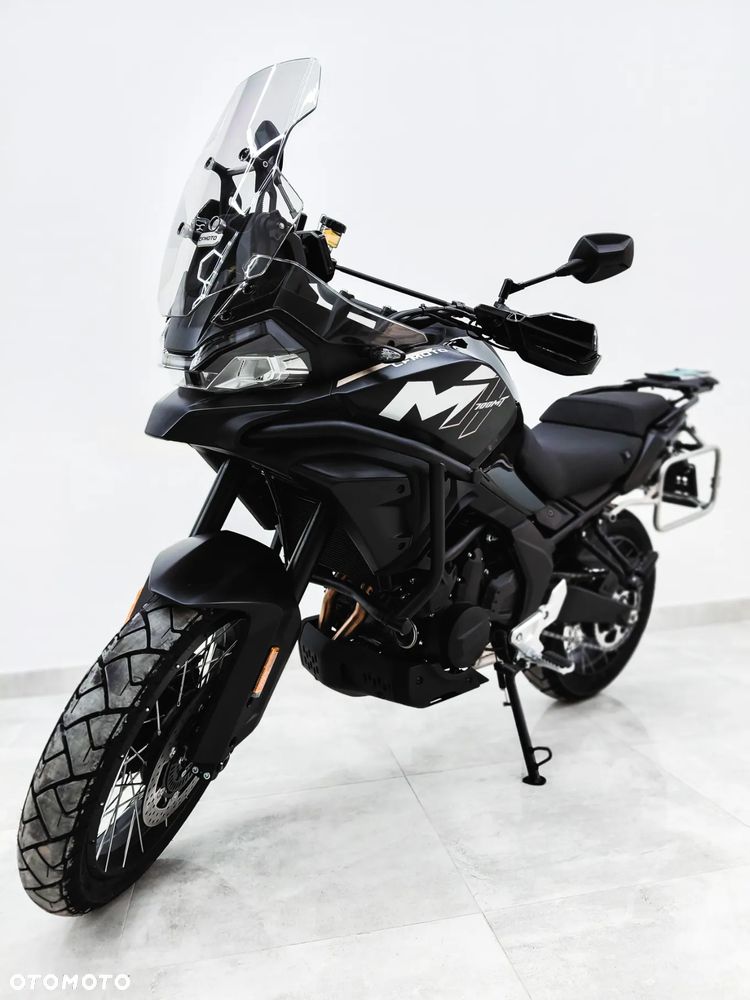 CFMoto MT - 2