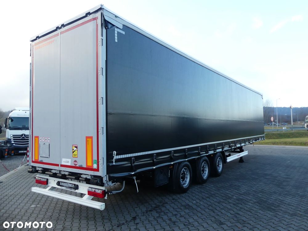 Kassbohrer MEGA / FIRANKA / OŚ PODNOSZONA / 3 SZTUKI / - 8