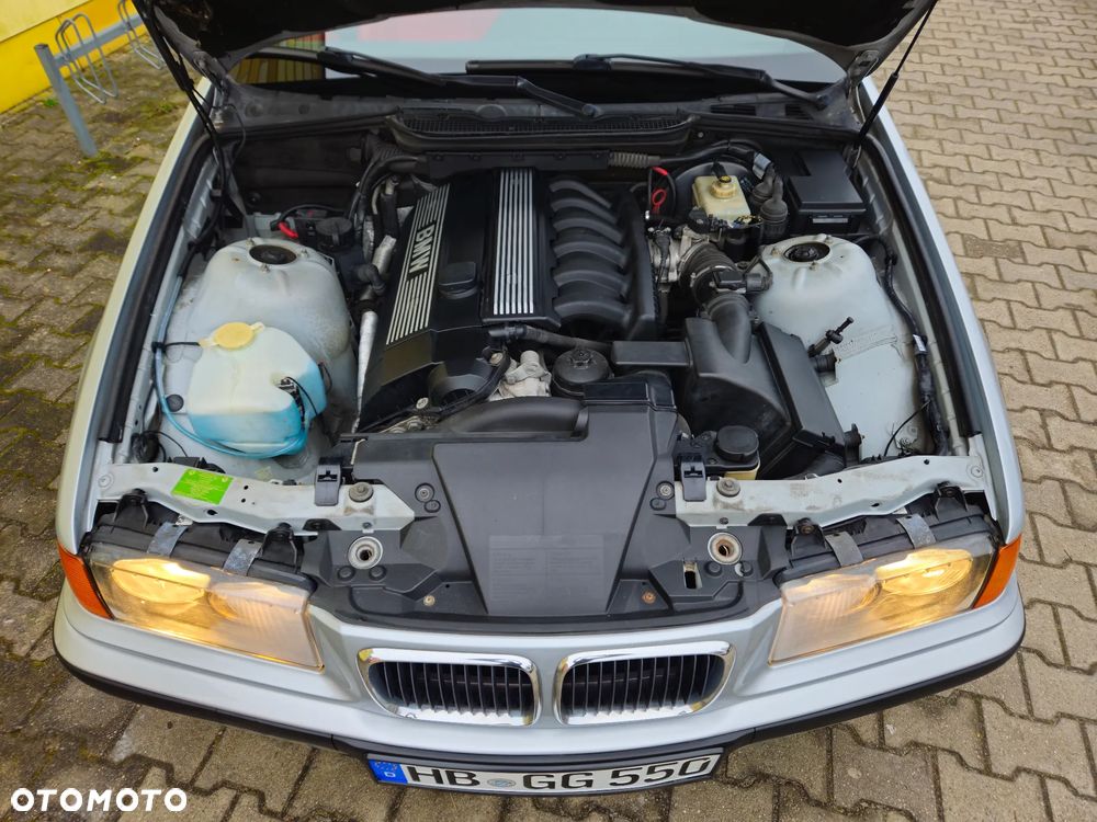 BMW Seria 3 - 18