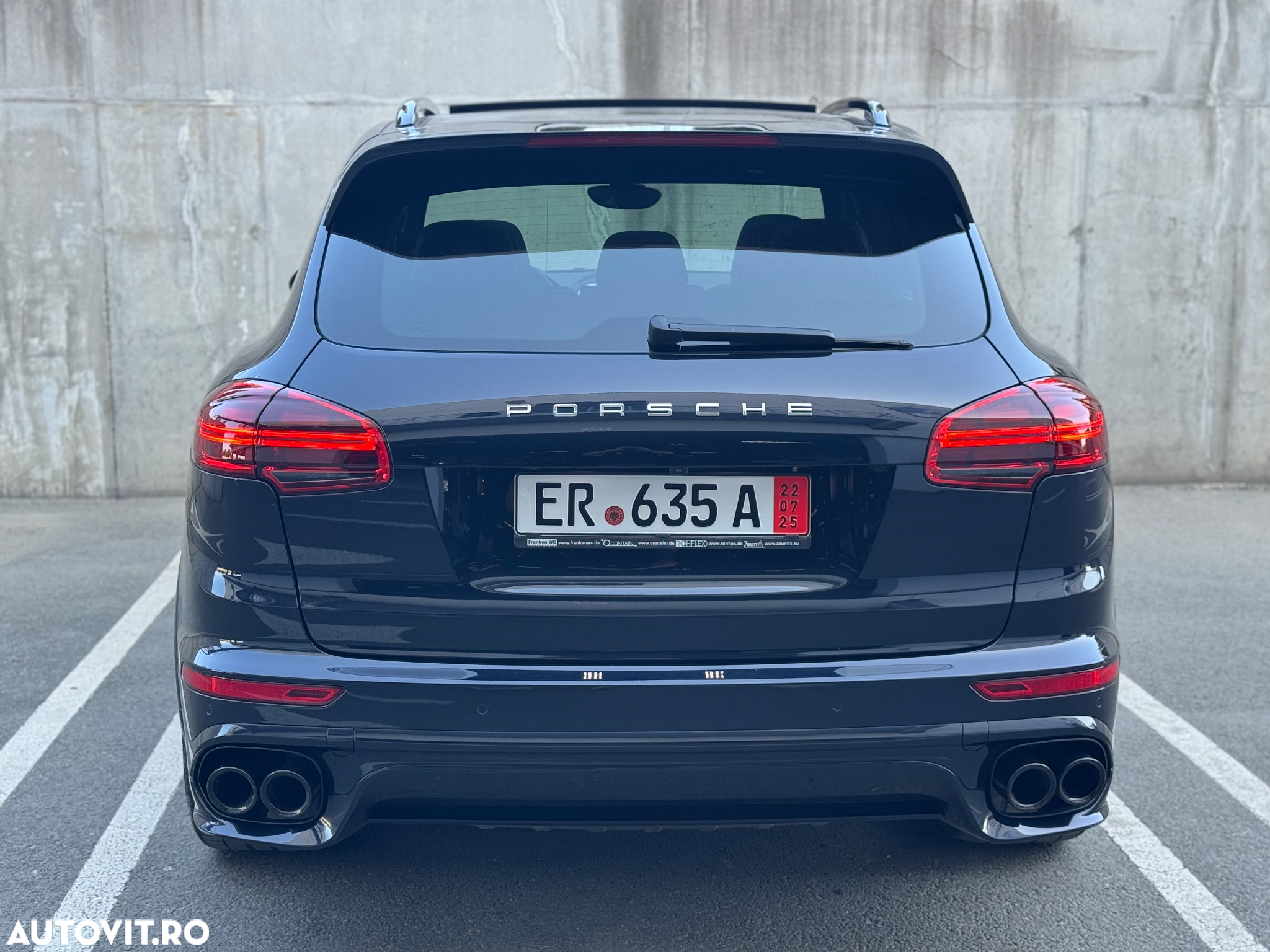 Porsche Cayenne Diesel Platinum Edition - 10