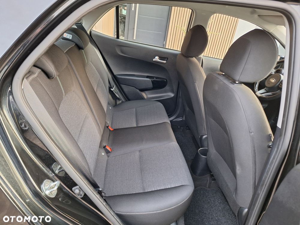 Kia Picanto - 10