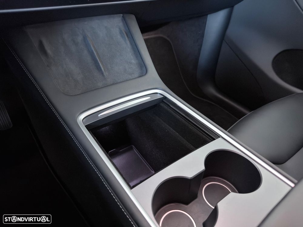 Tesla Model Y Long Range Tração Traseira - 15