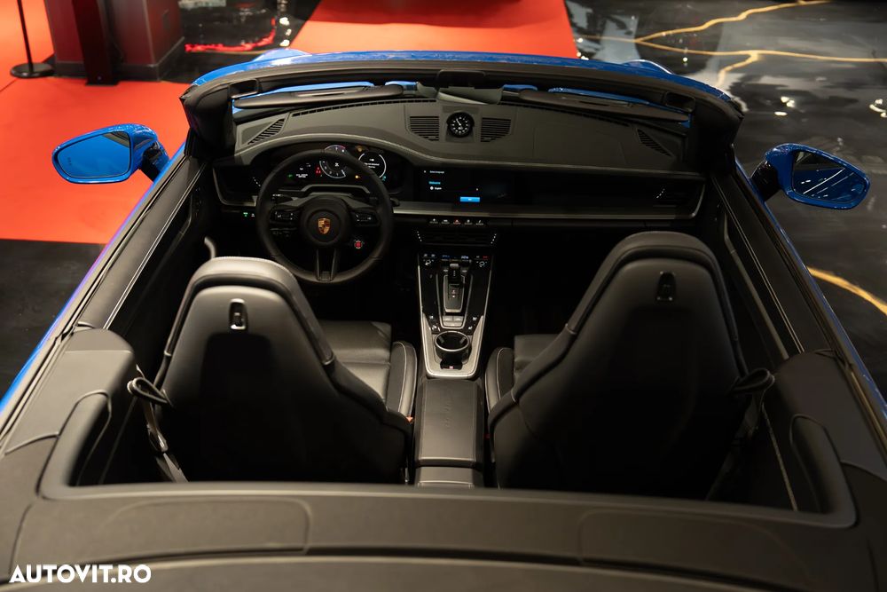 Porsche 911 Carrera PDK - 17