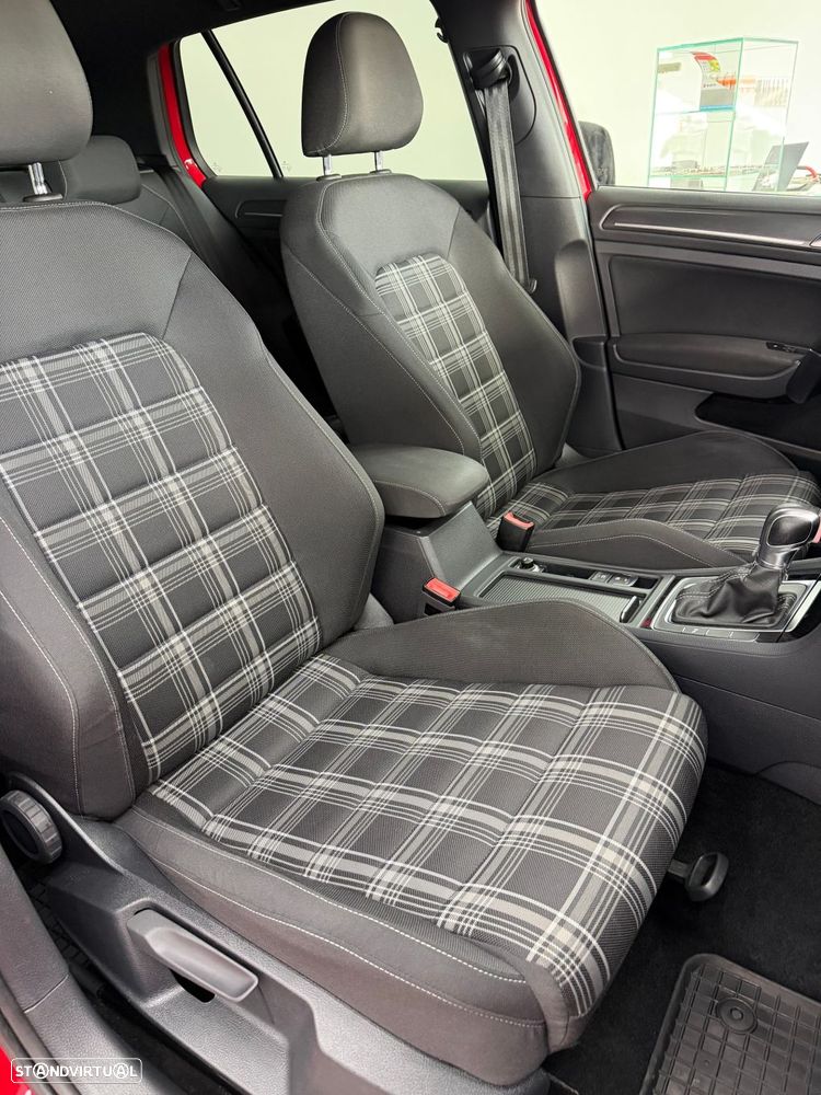 VW Golf 2.0 TDI GTD DSG - 16