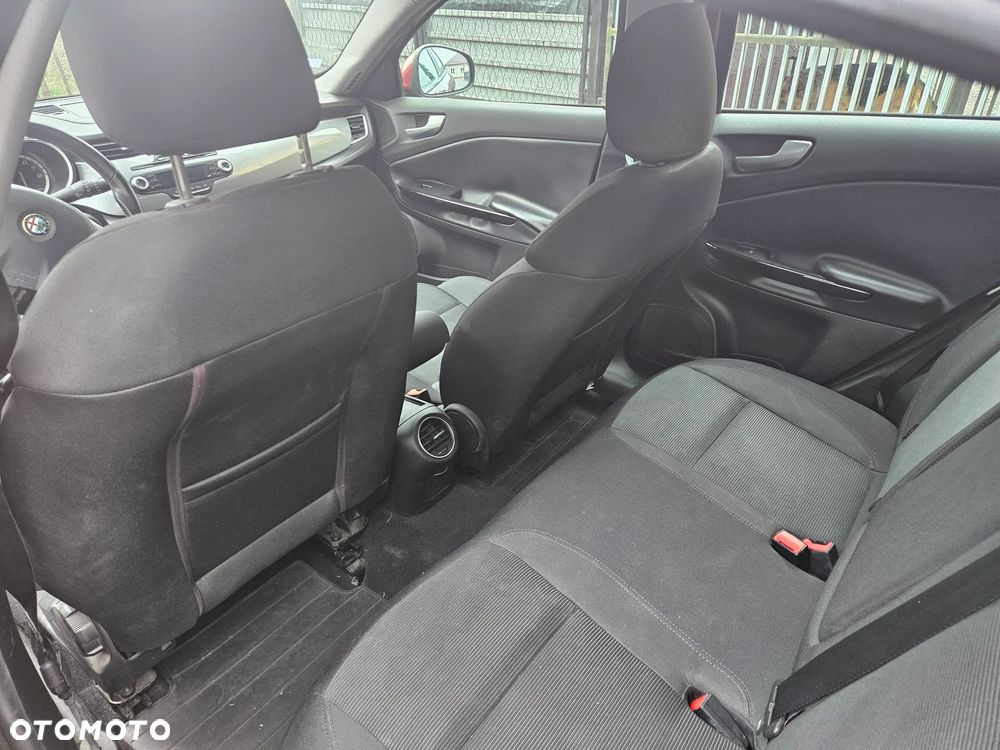 Alfa Romeo Giulietta 1.4 TB MultiAir Distinctive - 9