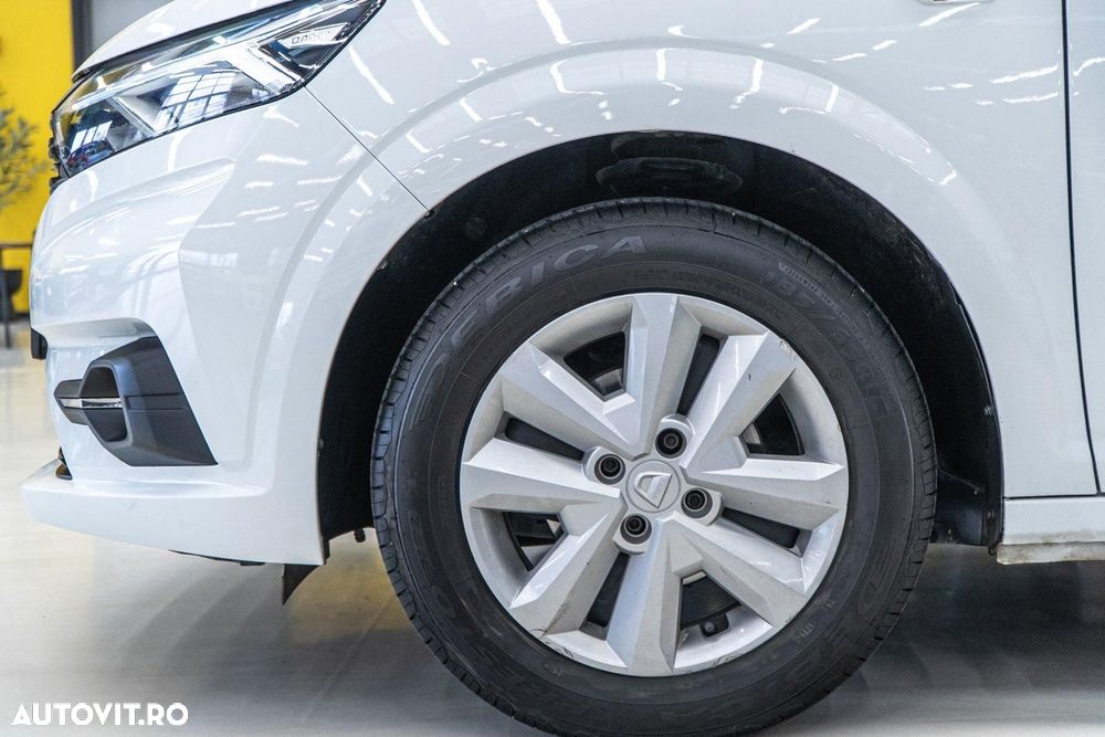 Dacia Logan TCe 90 CVT Prestige - 34