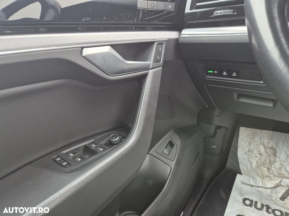 Volkswagen Touareg 3.0 V6 TDI SCR 4Motion Automatik Elegance - 16