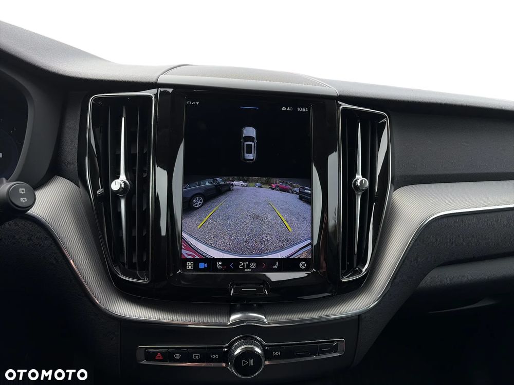 Volvo XC 60 B4 B Plus Bright - 23