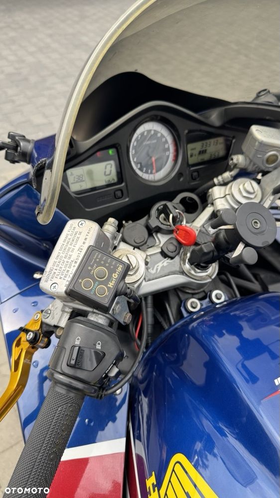 Honda VFR - 6