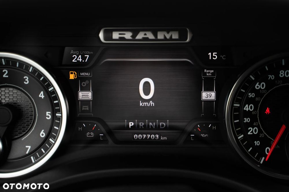 RAM 1500 - 10