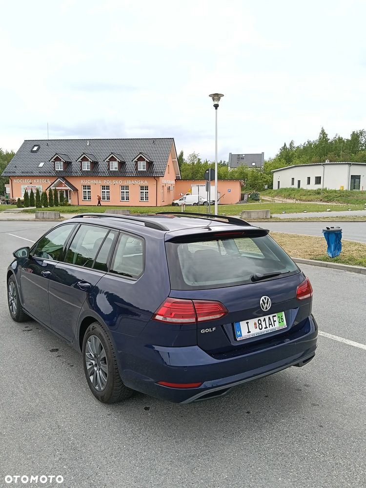 Volkswagen Golf 1.6 TDI BlueMotion Technology Comfortline - 12