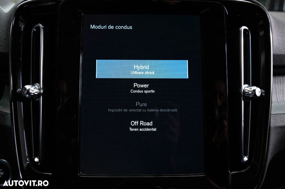 Volvo XC 40 T4 Recharge DKG Inscription - 18