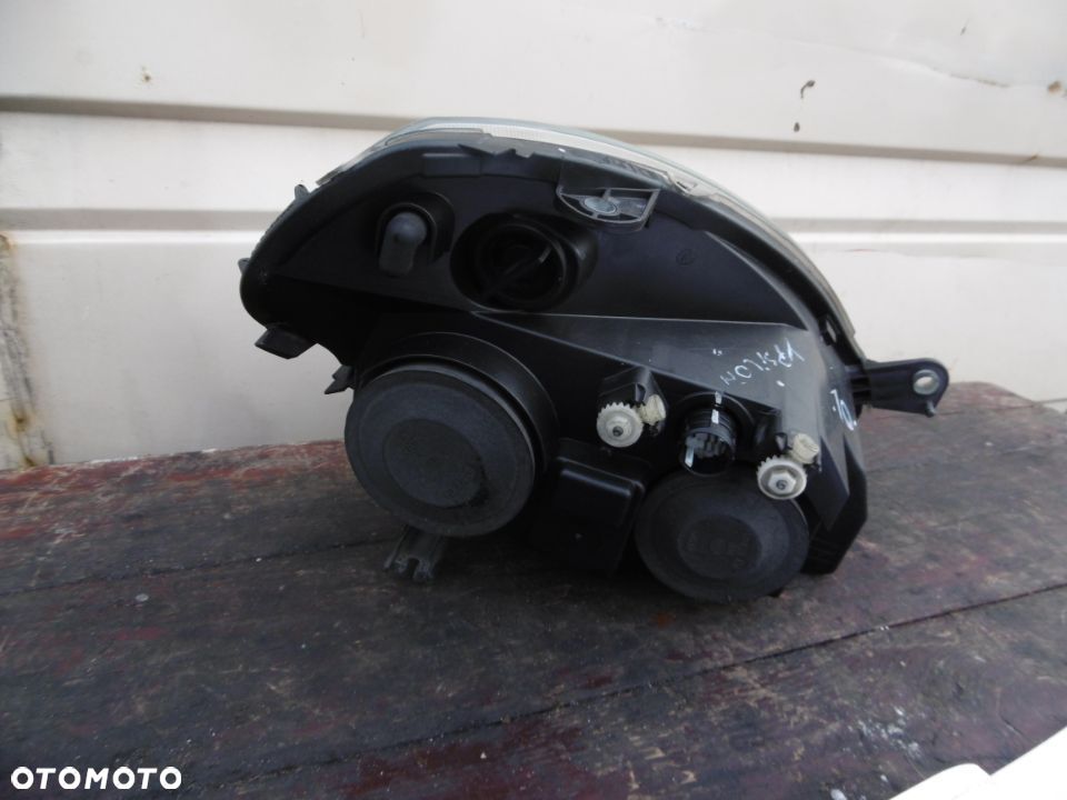 Lampa lewa Lancia YPSILON HELLA EUROPA - 3