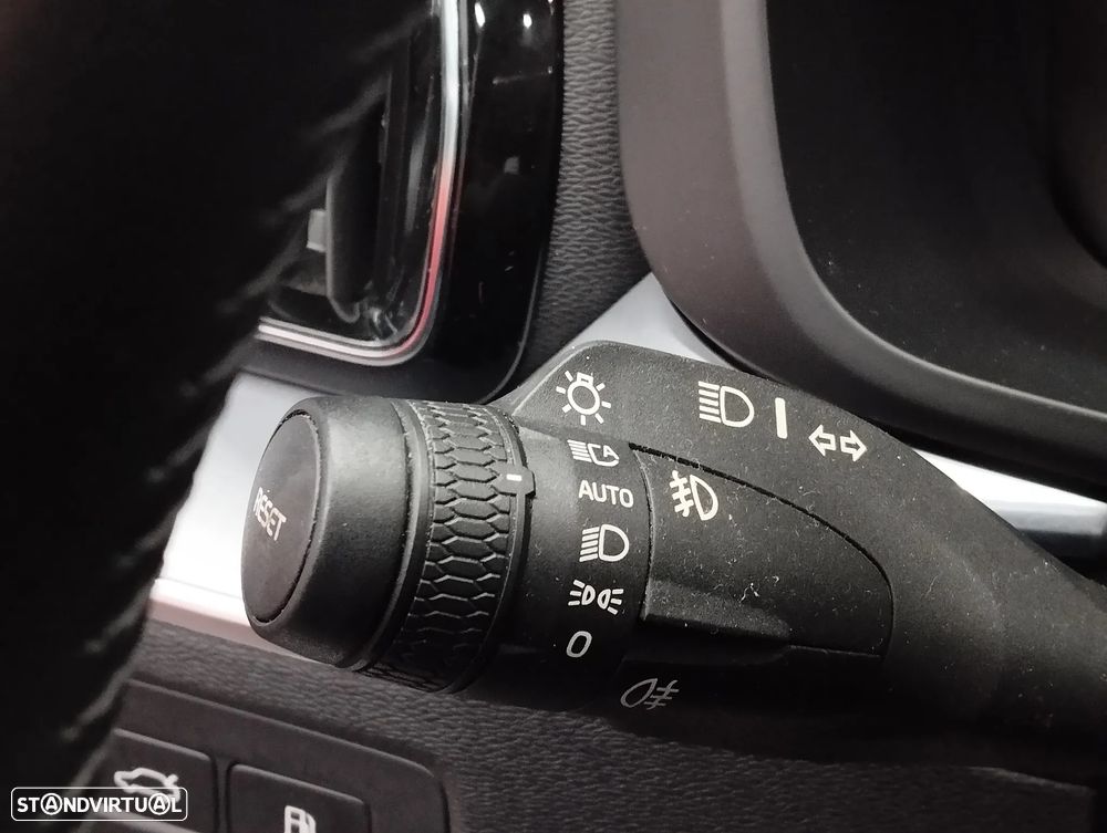 Volvo XC 60 2.0 T6 PHEV Inscription AWD - 27