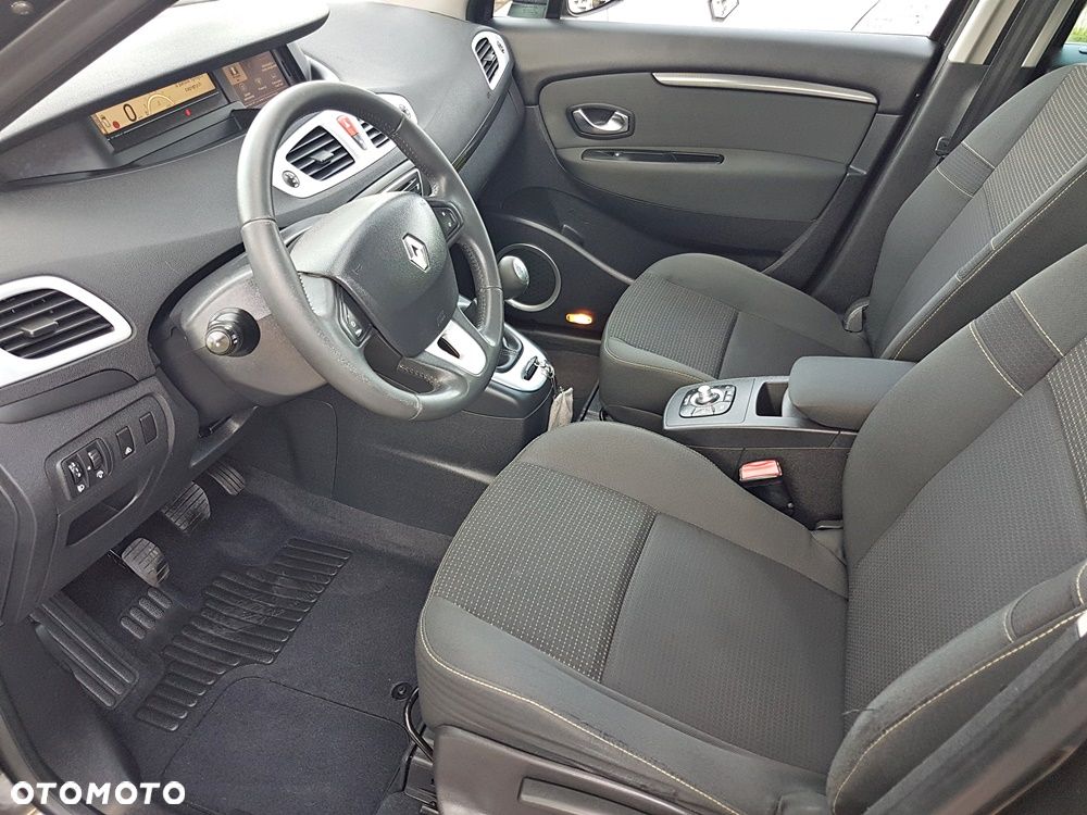 Renault Scenic TCe 130 Dynamique - 14
