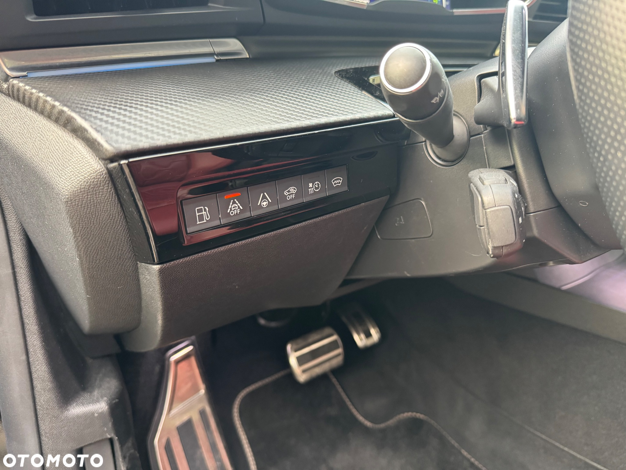 Peugeot 508 SW Plug-In Hybrid 225 e-EAT8 GT - 10