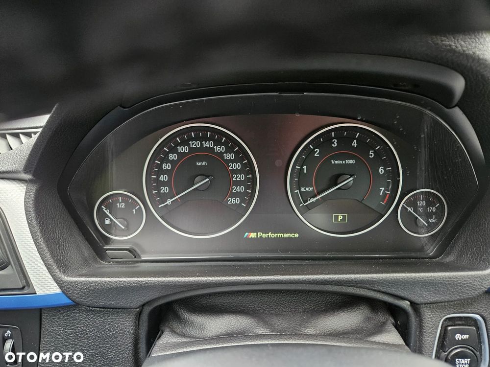 BMW 3GT 335i xDrive - 20