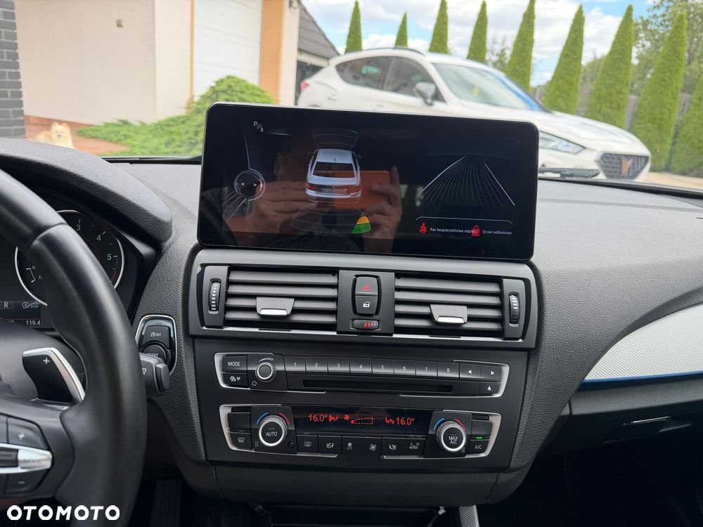 BMW Seria 2 225d Sport-Aut - 12