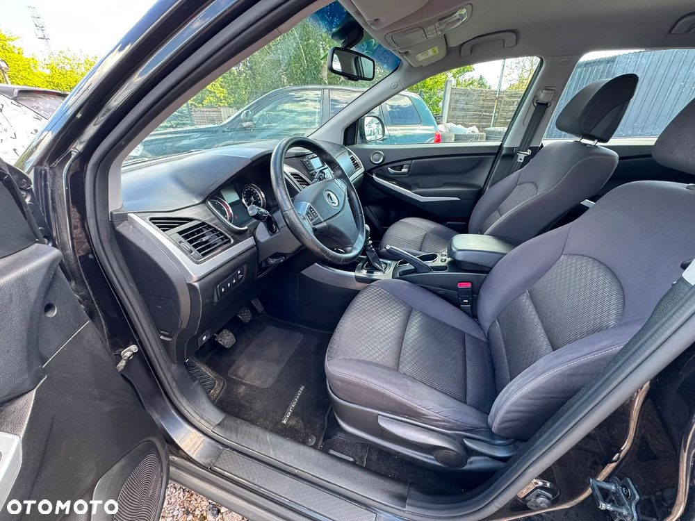 SsangYong/KGM Korando 2.0 e-XDi Quartz - 9