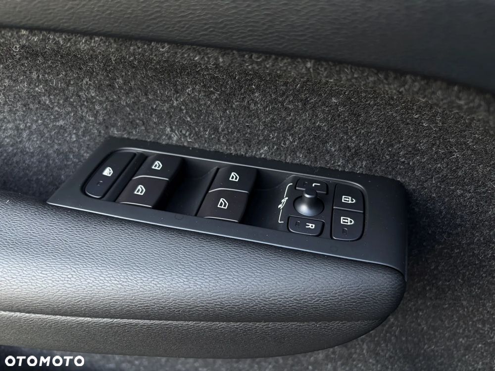 Volvo XC 40 D3 SCR Inscription - 32