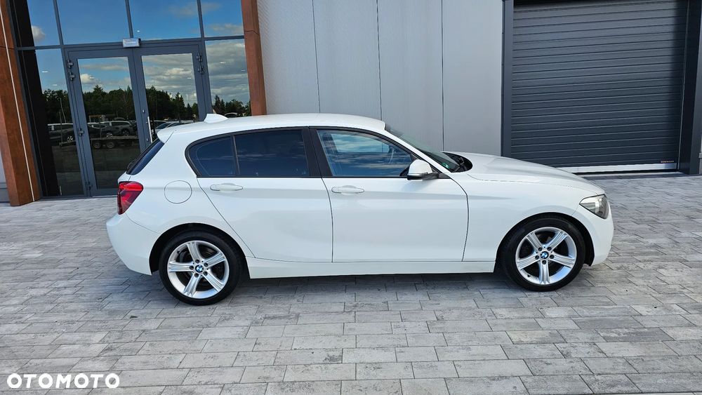BMW Seria 1 114i - 5