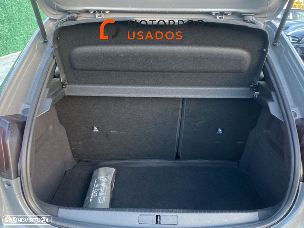 Peugeot 208 1.2 Hybrid Allure e-DCS6 - 6