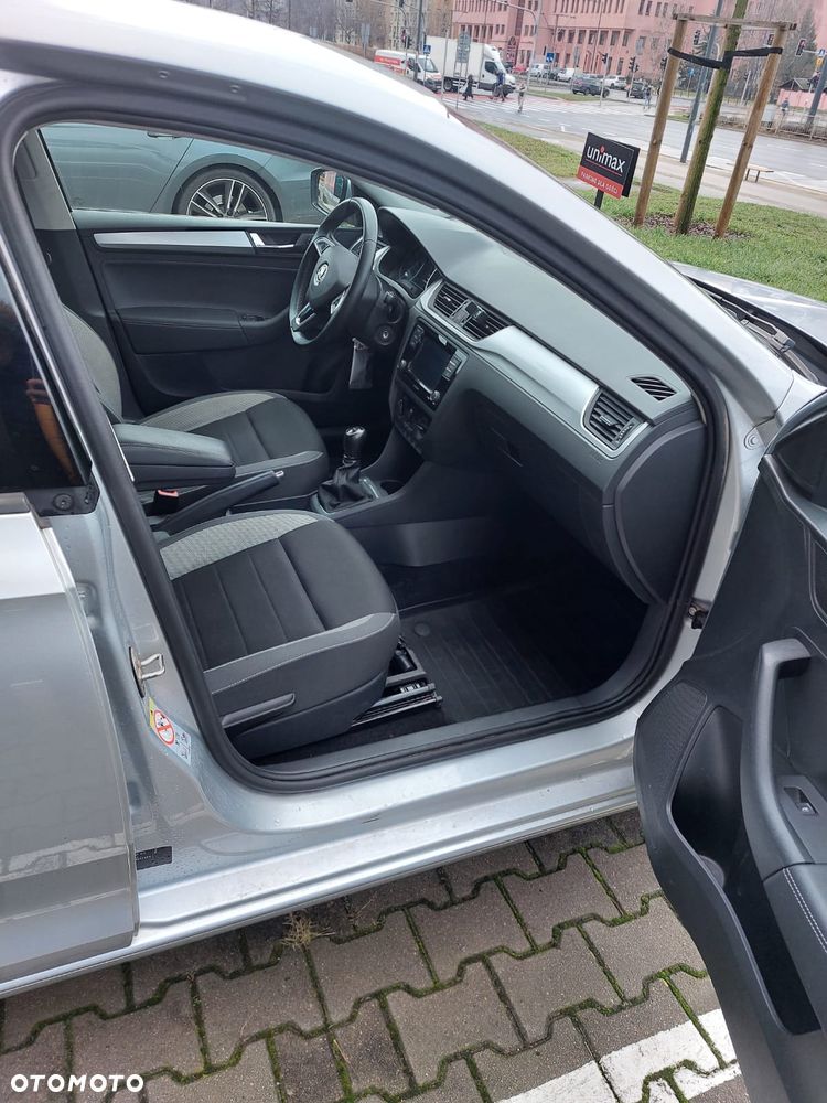 Skoda RAPID 1.0 TSI Ambition - 16