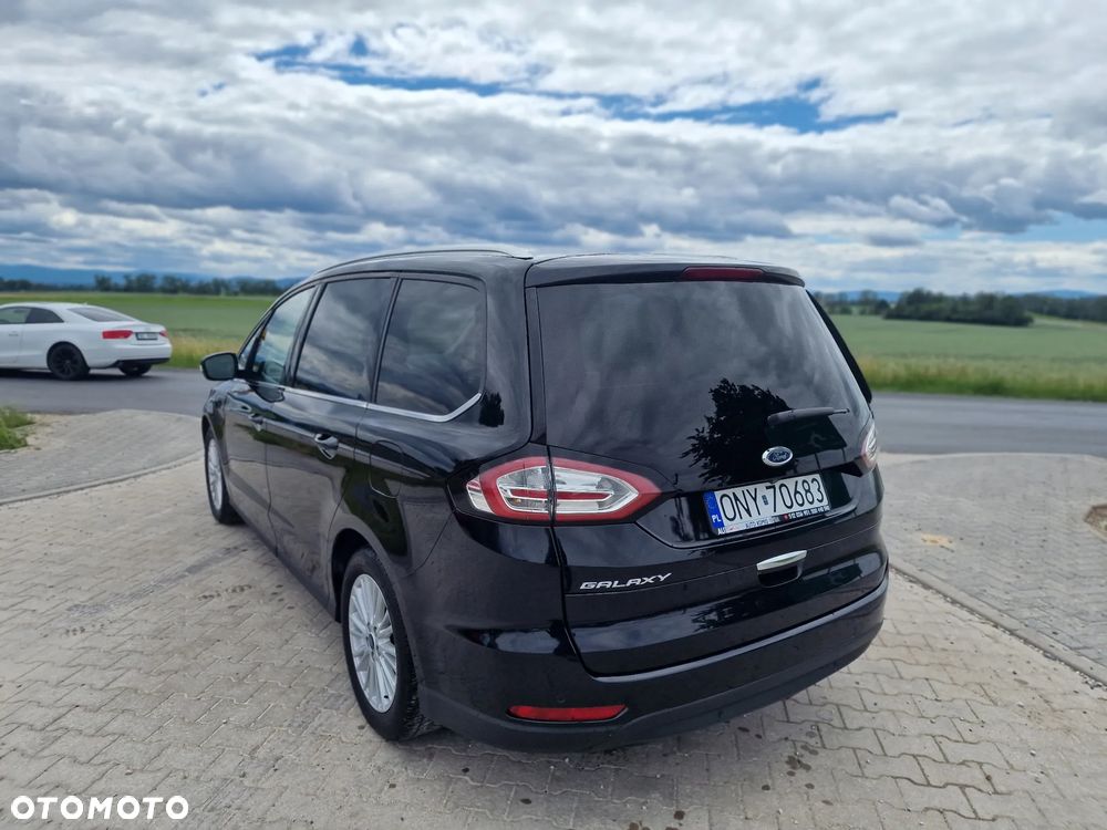 Ford Galaxy 2.0 EcoBlue Twin-Turbo Titanium - 16