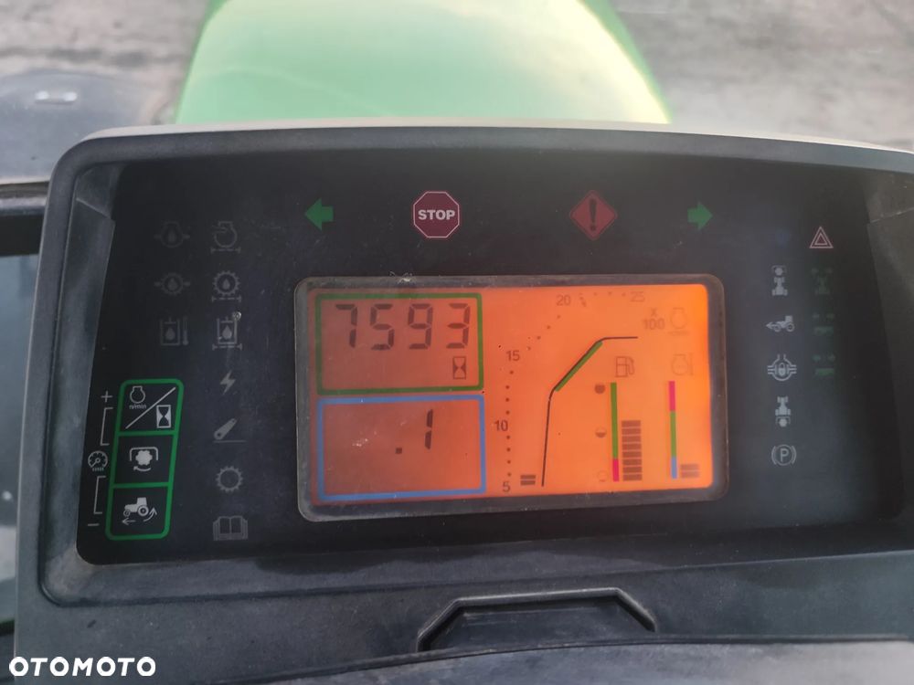 John Deere 7710 - 11