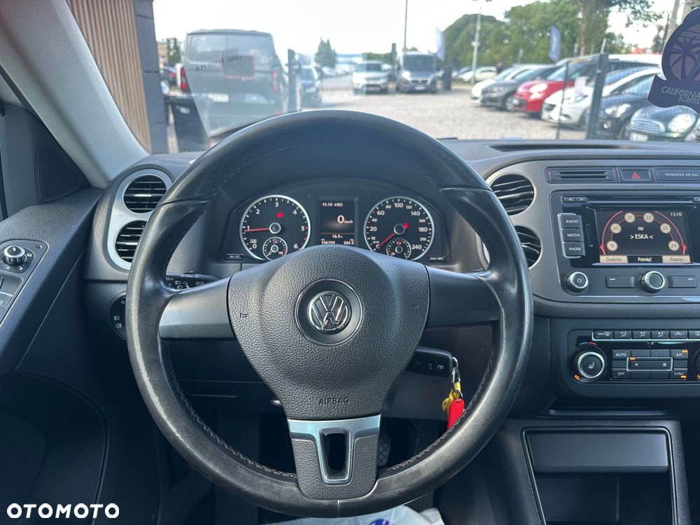 Volkswagen Tiguan 2.0 TDI DPF 4Motion BlueMotion Technology Exclusive - 16