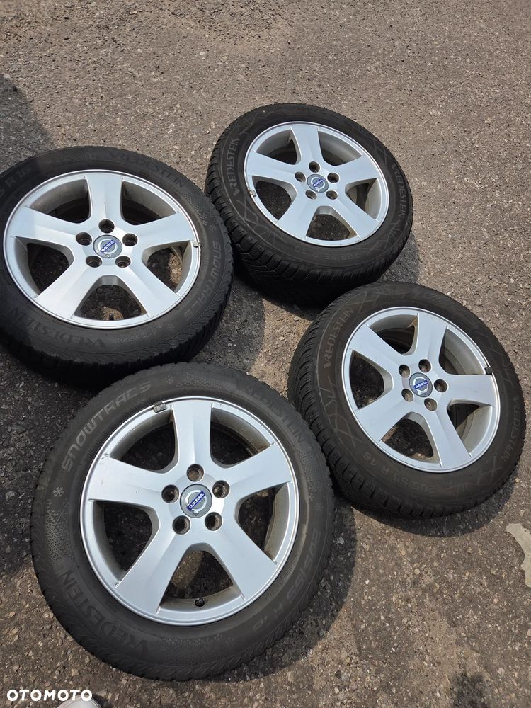Volvo C30 D2 DRIVe R-Design - 33