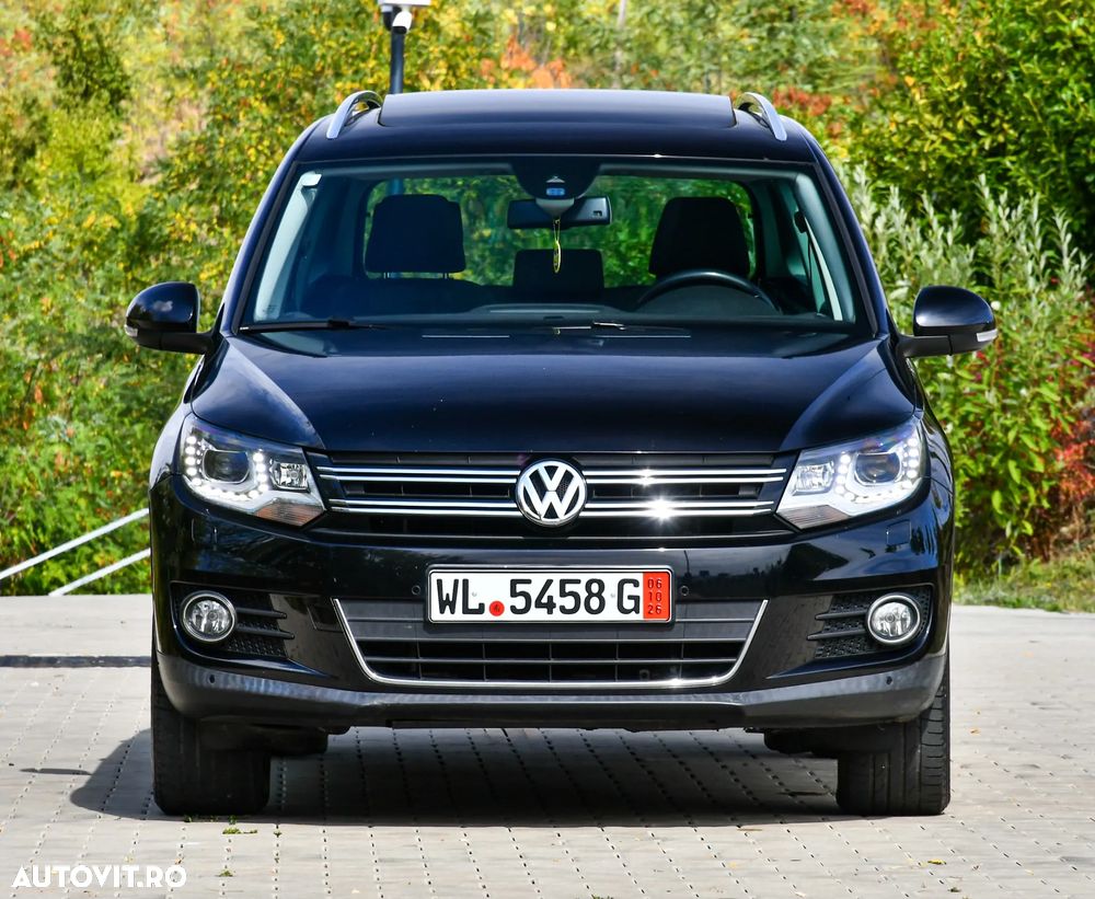 Volkswagen Tiguan 2.0 TDI 4Motion DSG Sport & Style - 2