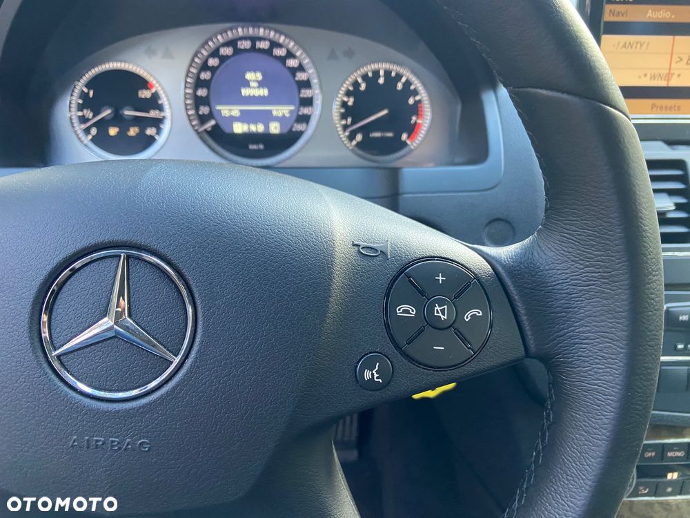 Mercedes-Benz Klasa C 280 Avantgarde 4-Matic - 26