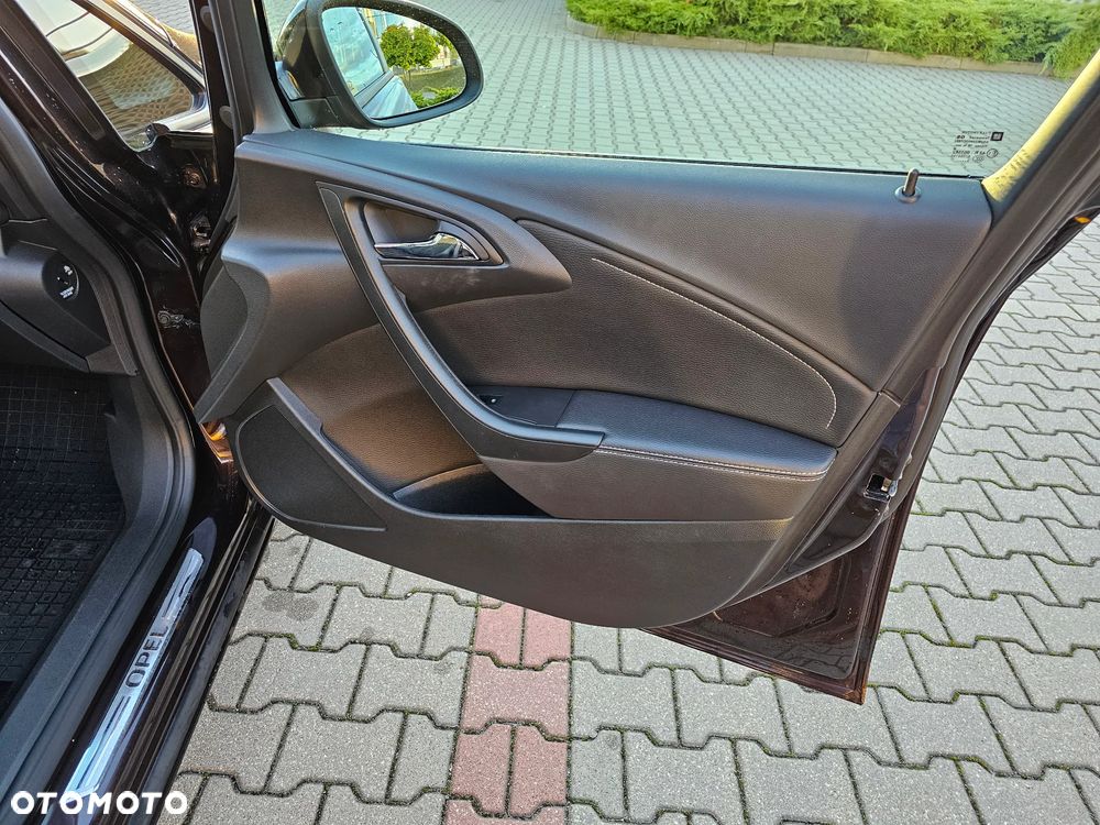 Opel Astra 1.4 EcoFLEX 150 Jahre - 22