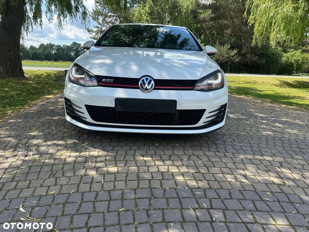 Volkswagen Golf 2.0 TSI BMT GTI - 16