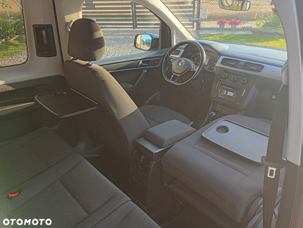 Volkswagen Caddy - 23